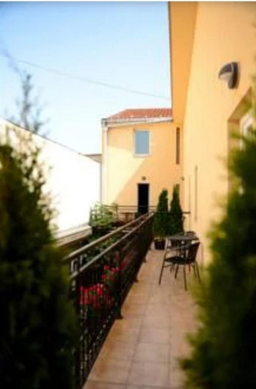 Centar Novi Sad-Apartman No 1 Ngoại thất bức ảnh