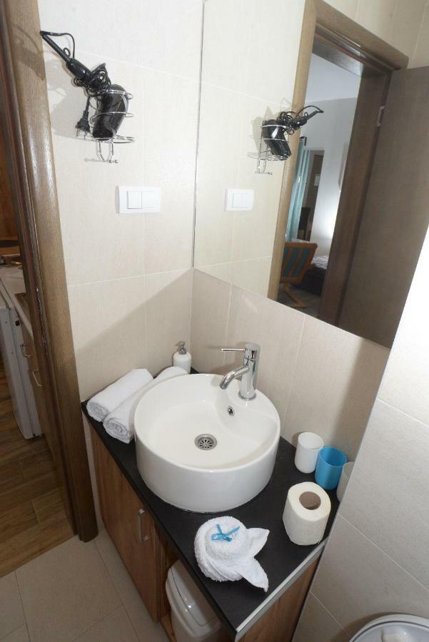 Centar Novi Sad-Apartman No 1 Ngoại thất bức ảnh
